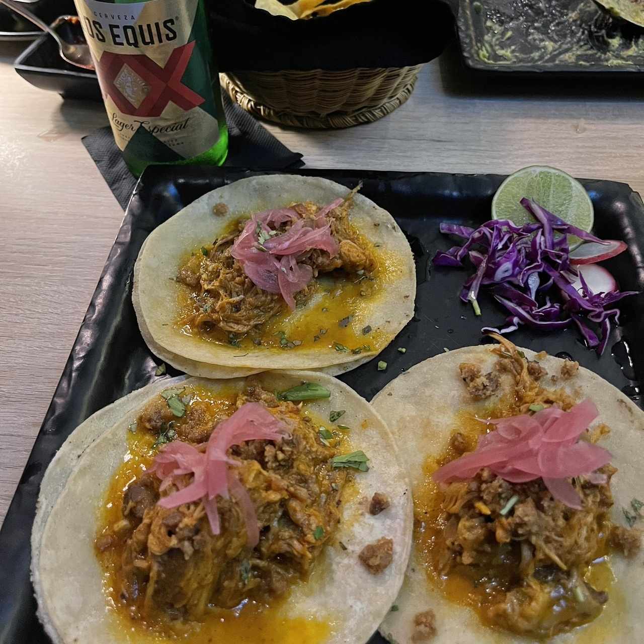 Tacos de Chochinita Pibill