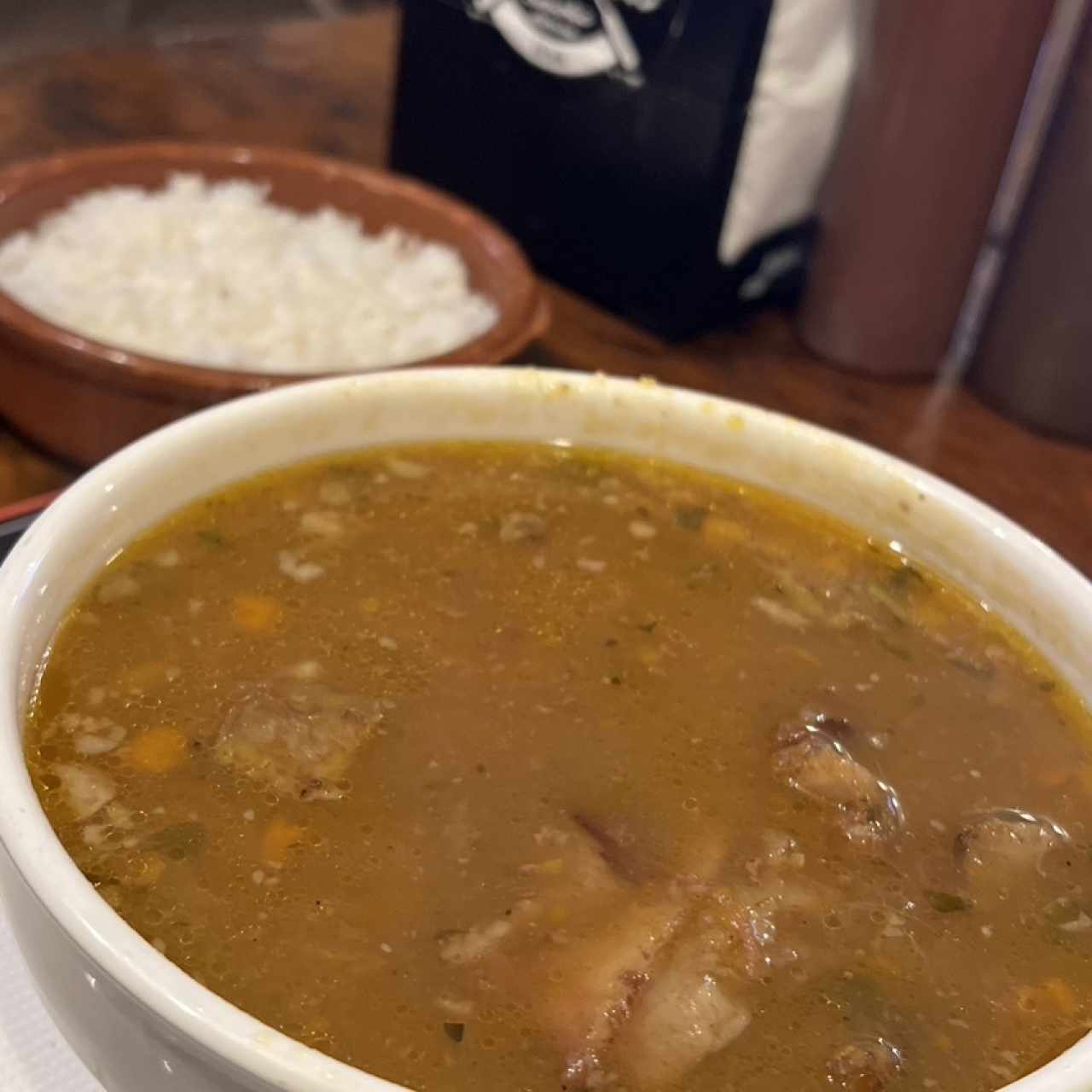 Sopa de costilla ahumada