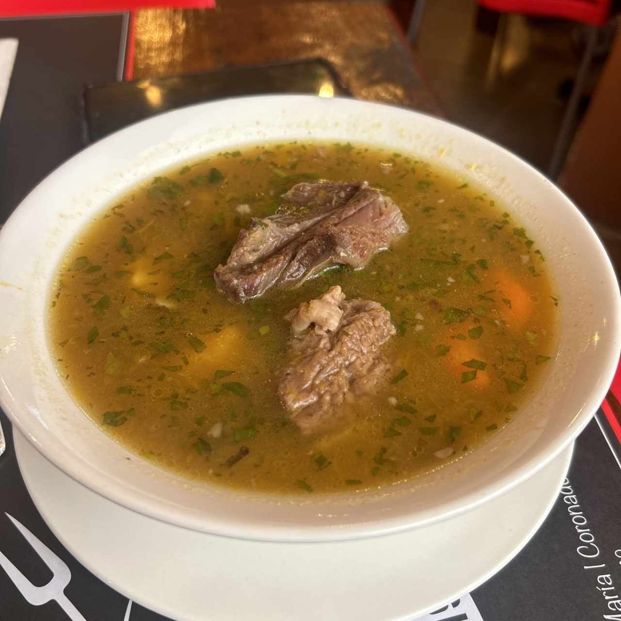 Sopa de costilla ahumada