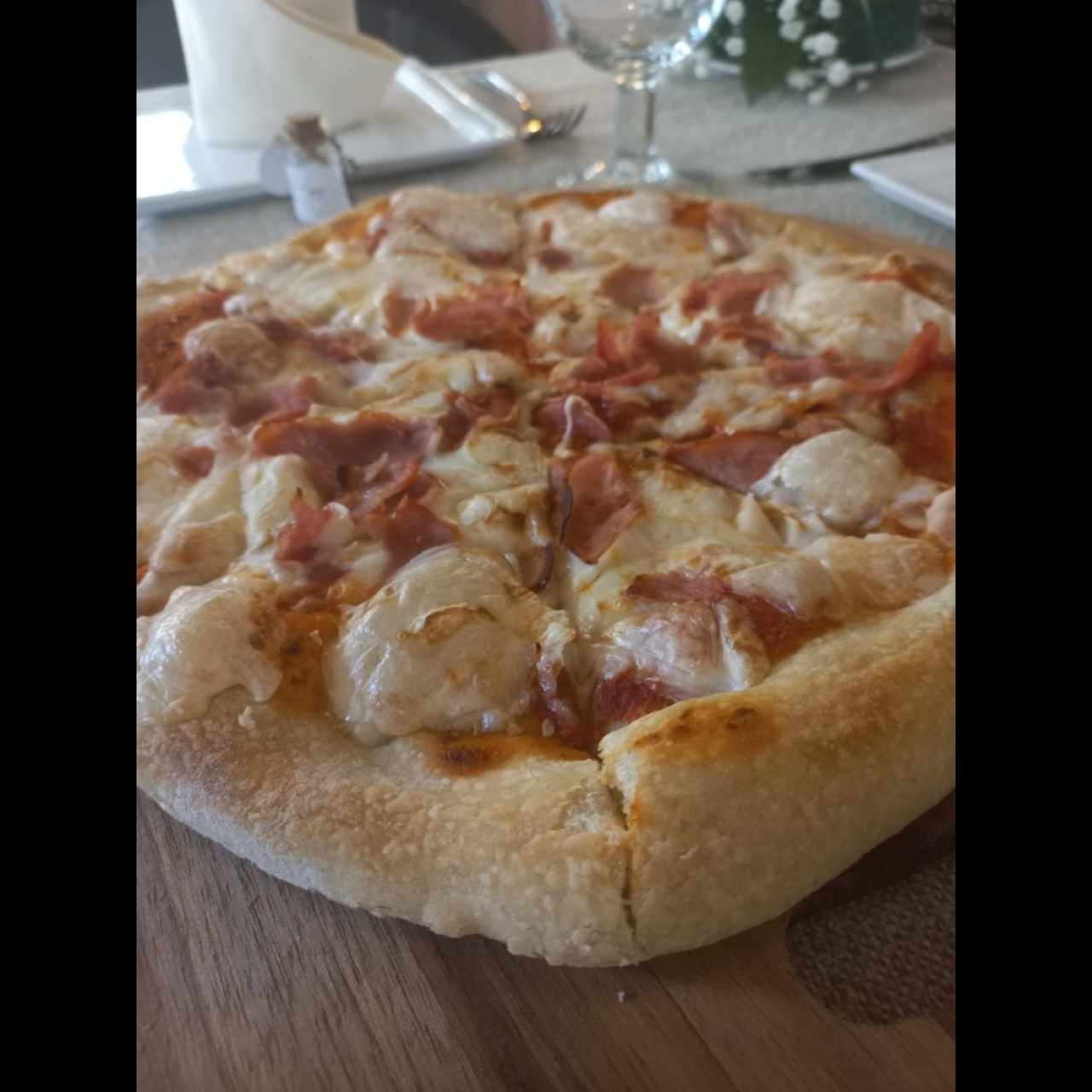 Pizza de jamón
