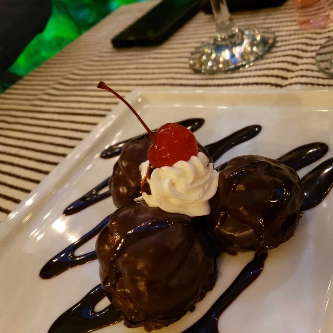 Profiteroles