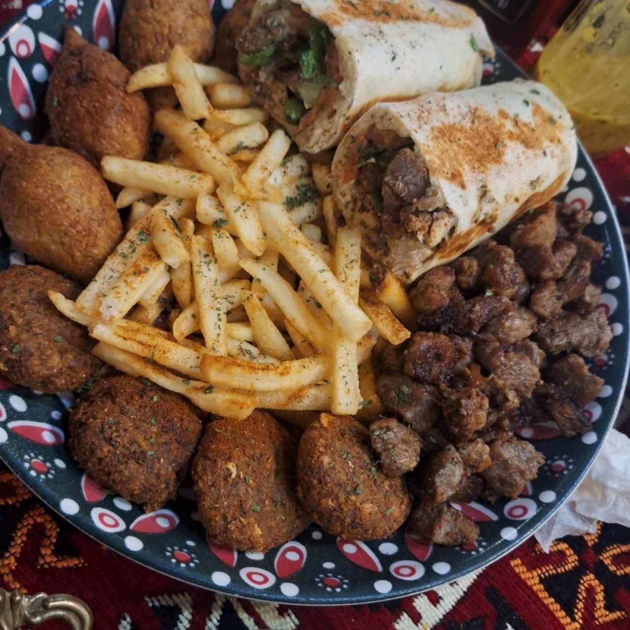 Picada pollo y Carne