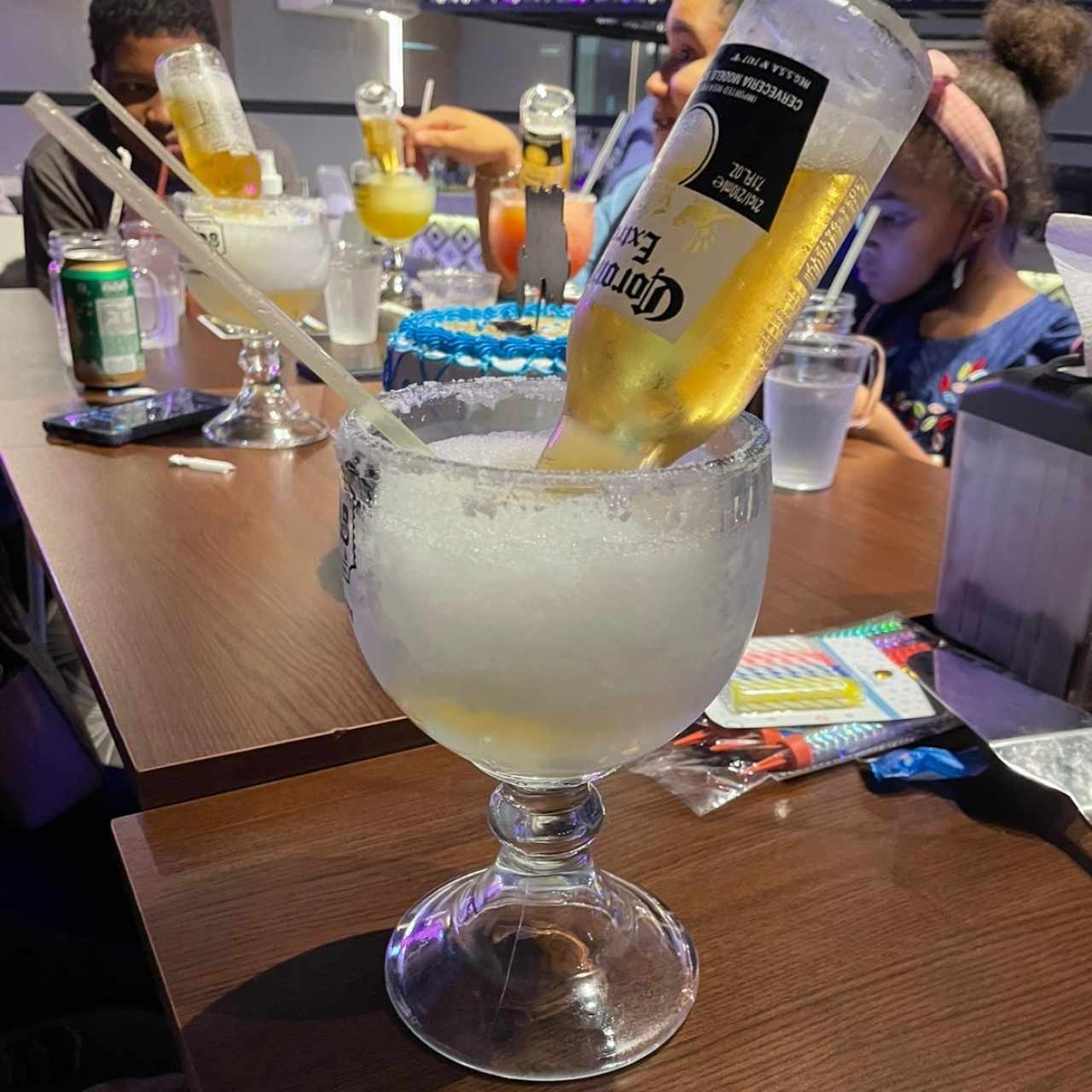 Margarita coronada