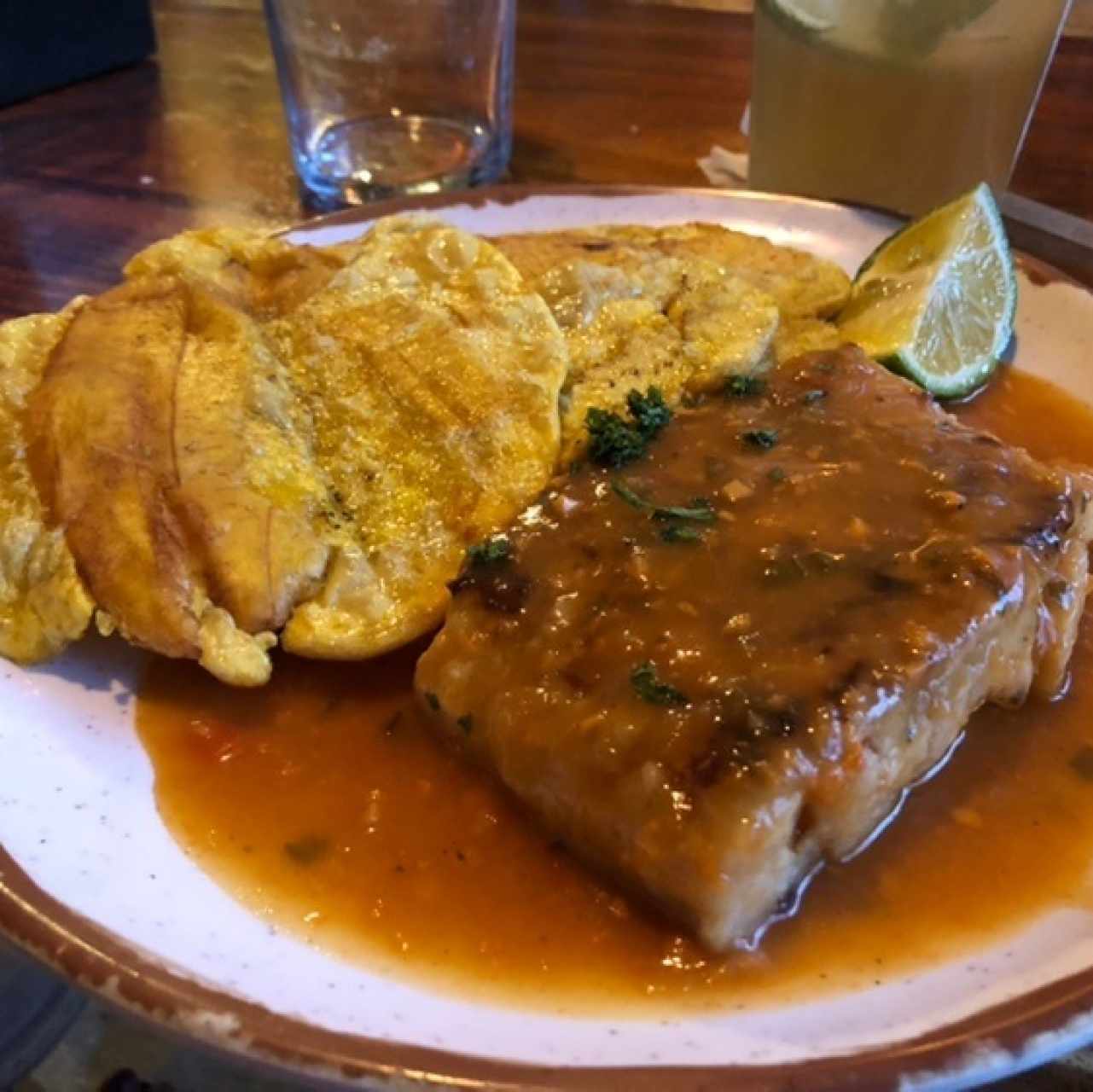 Filete de Pescado al Ajillo