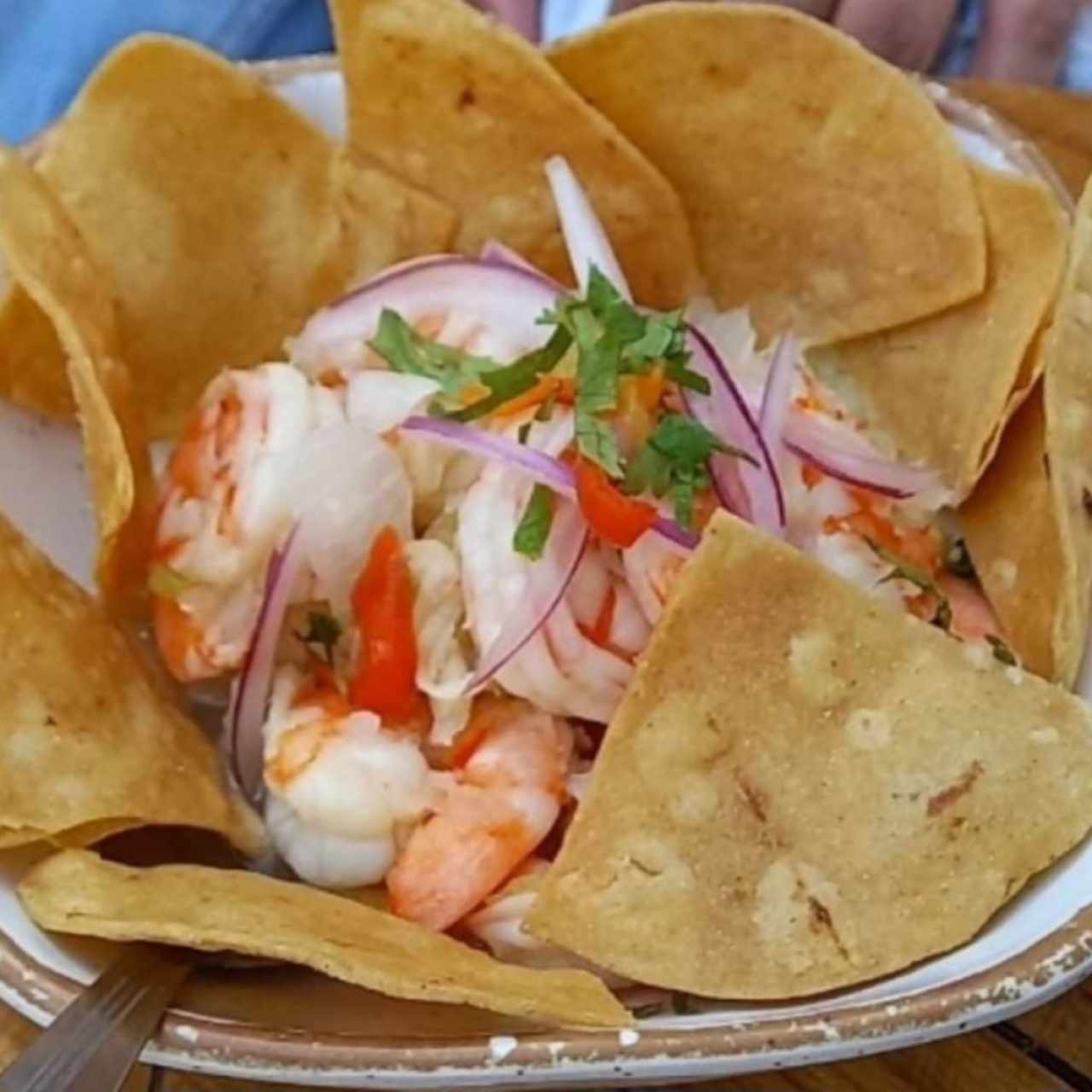 ceviche  de camarón 