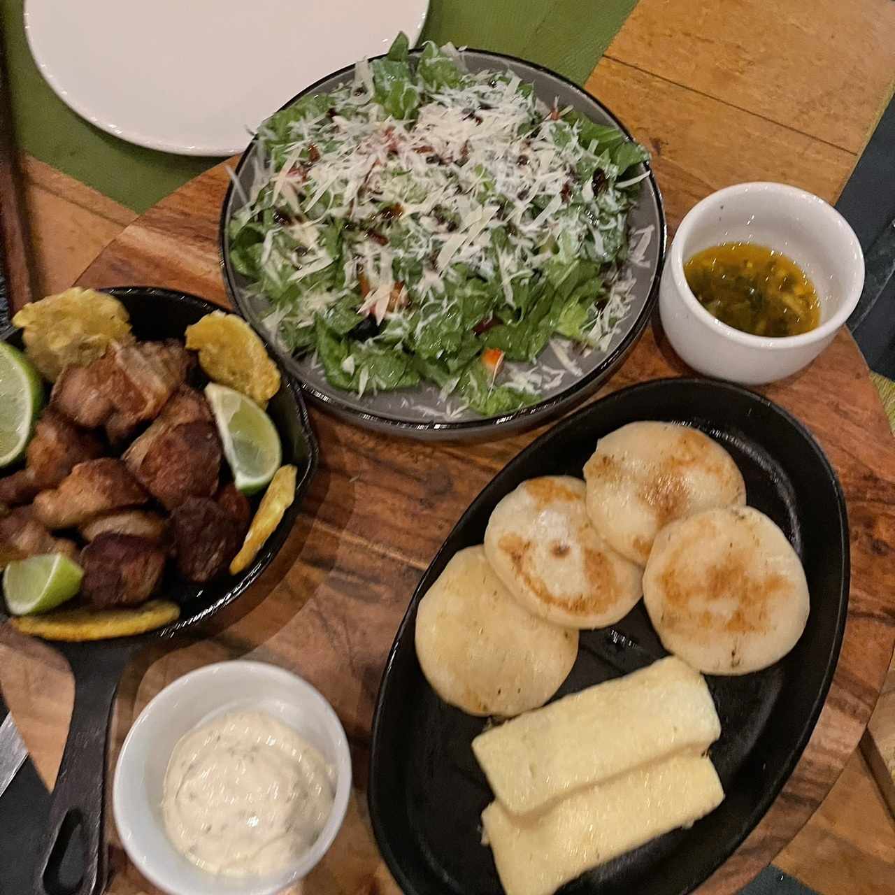 Picada pork y Punta acompañamiento