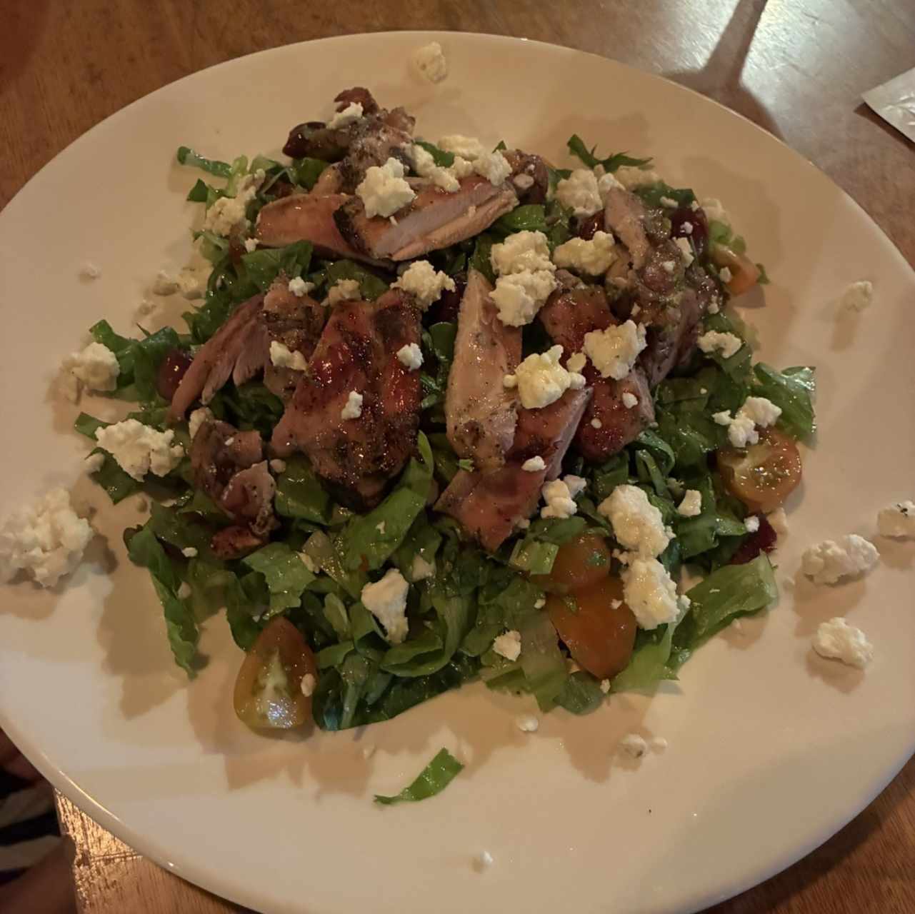 Entradas - Ensalada griega con pollo