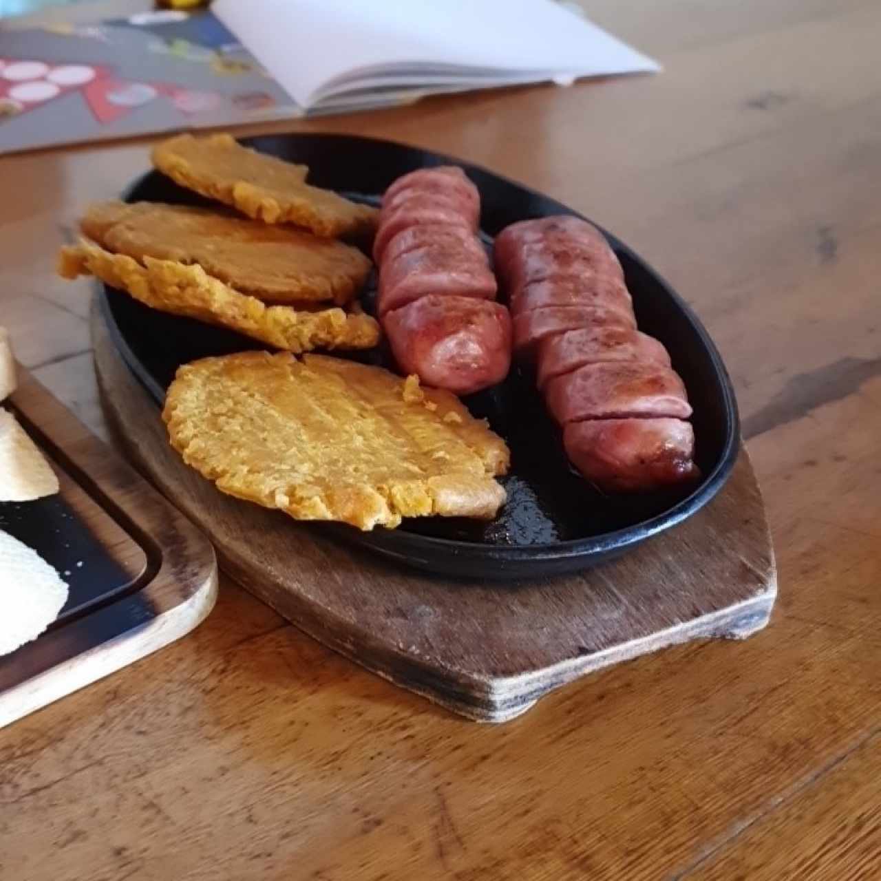 Tabla de Chorizos Ahumados