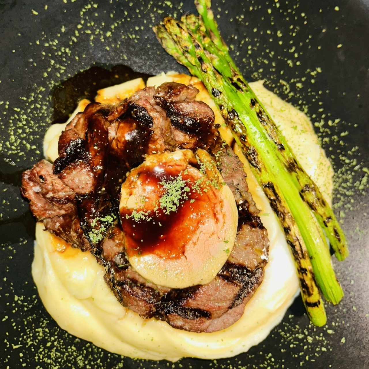 Tournedos de boeuf avec foie gras