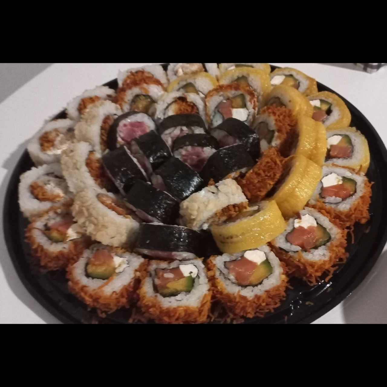 bandeja de sushi