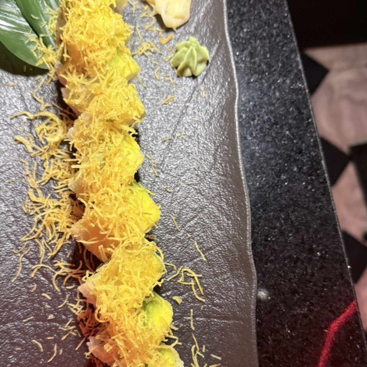 Furia salmon roll