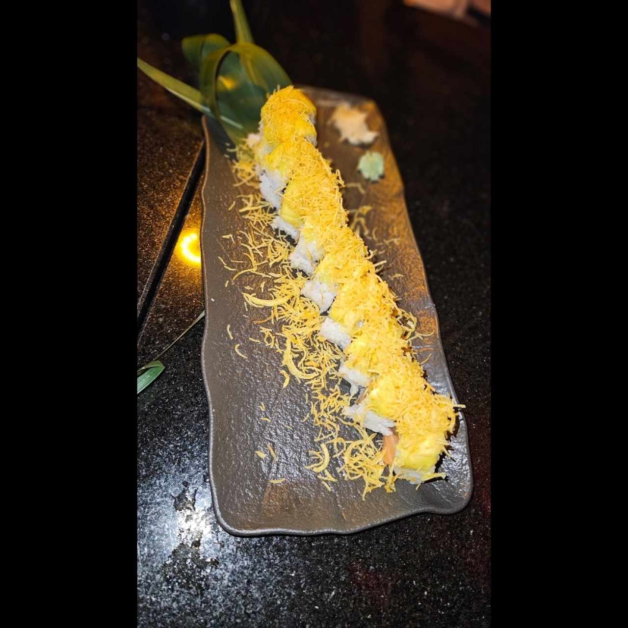 furia salmon roll