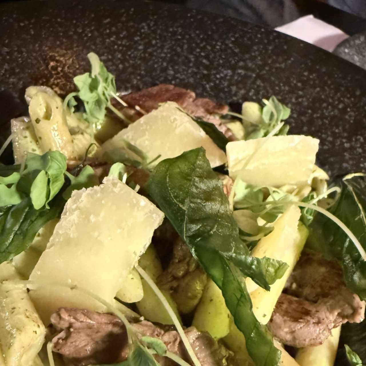 Pesto & lomo