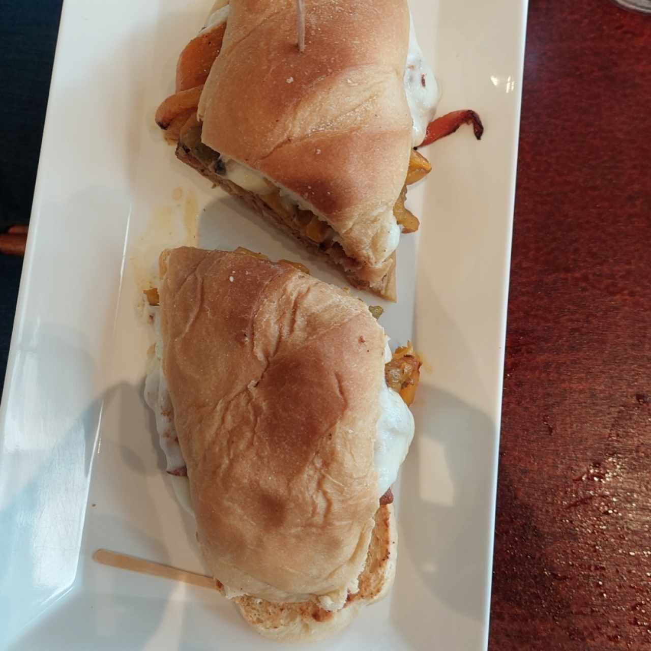 sándwich de chorizo y pimentón 