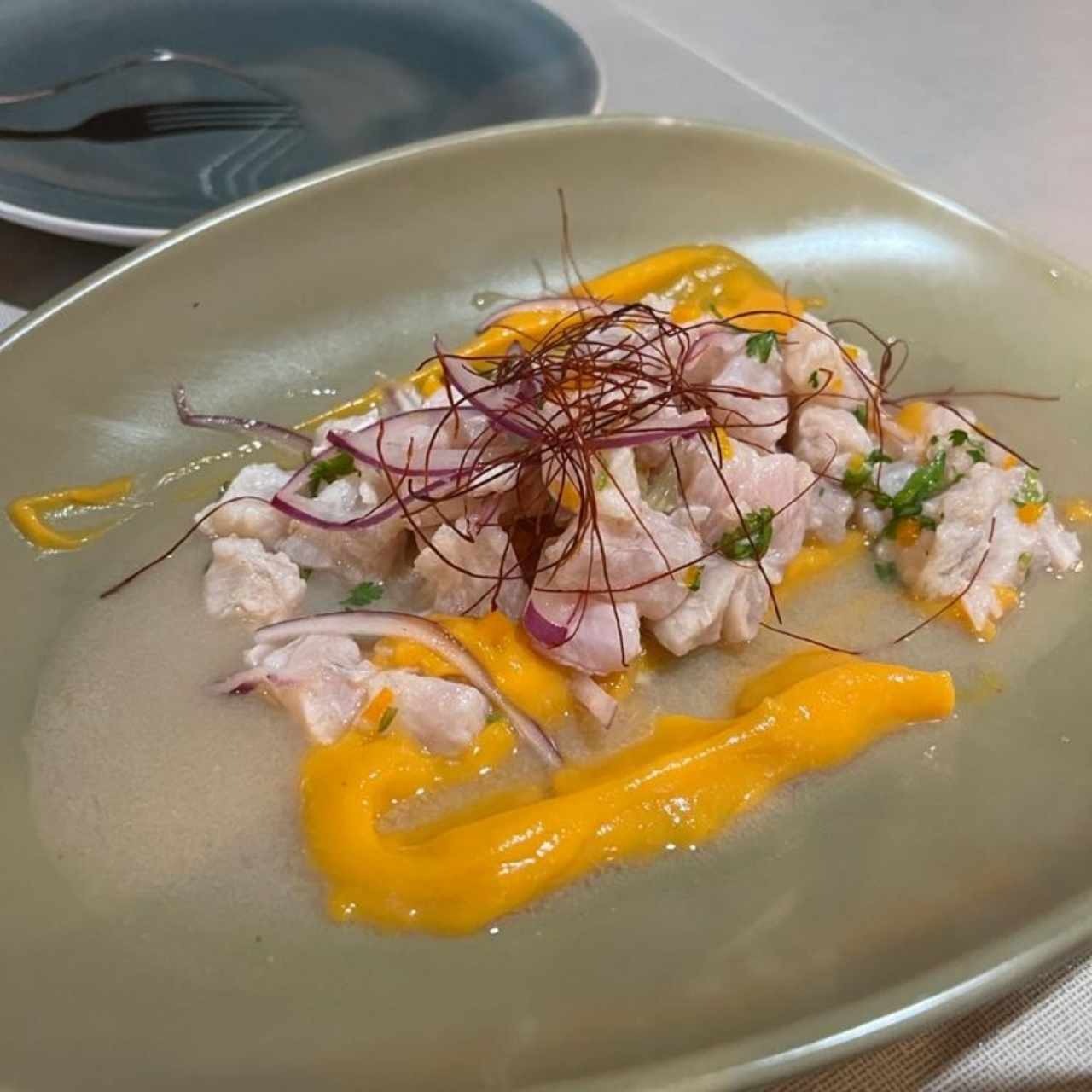 ceviche con puré de camote