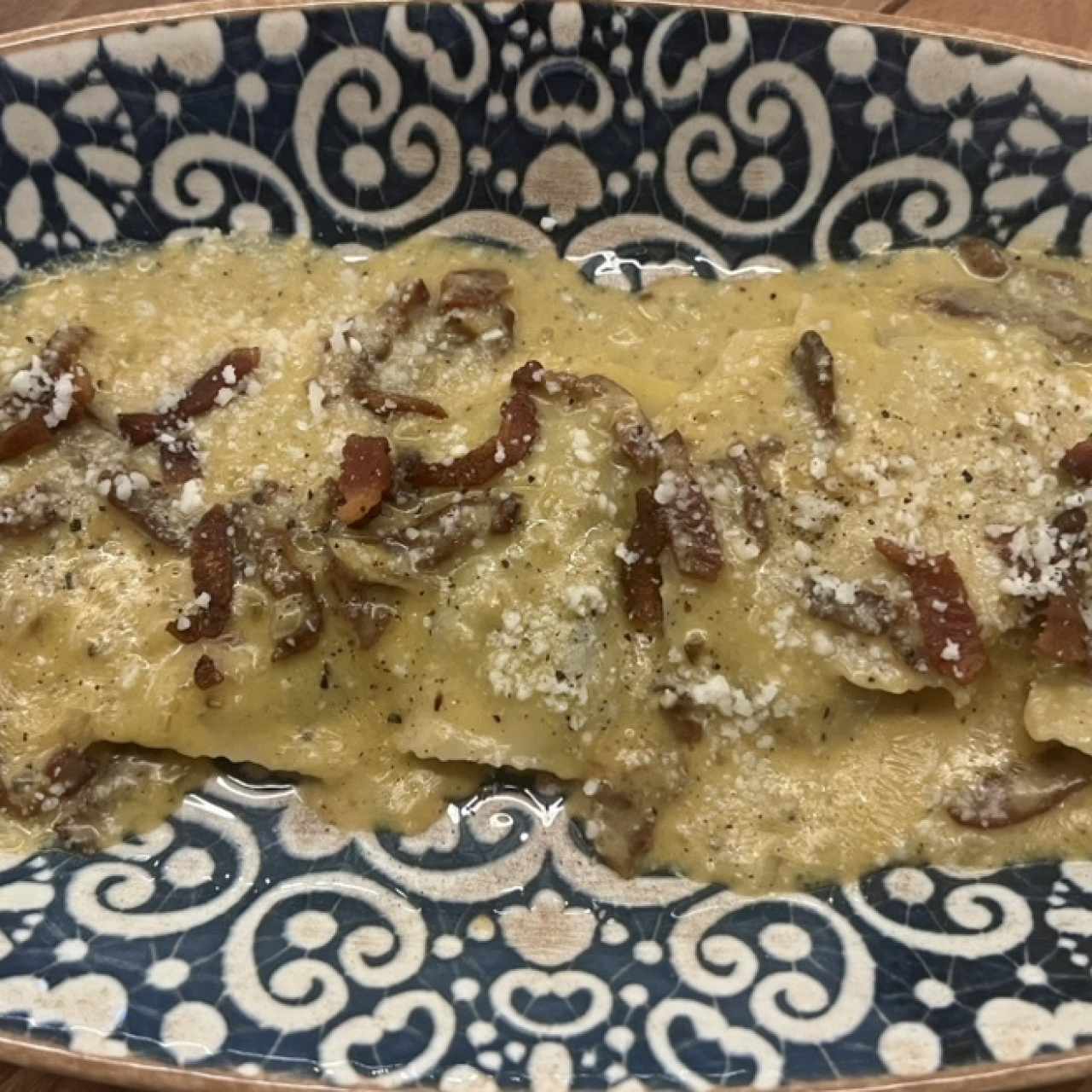 Ravioloni alla Carbonara