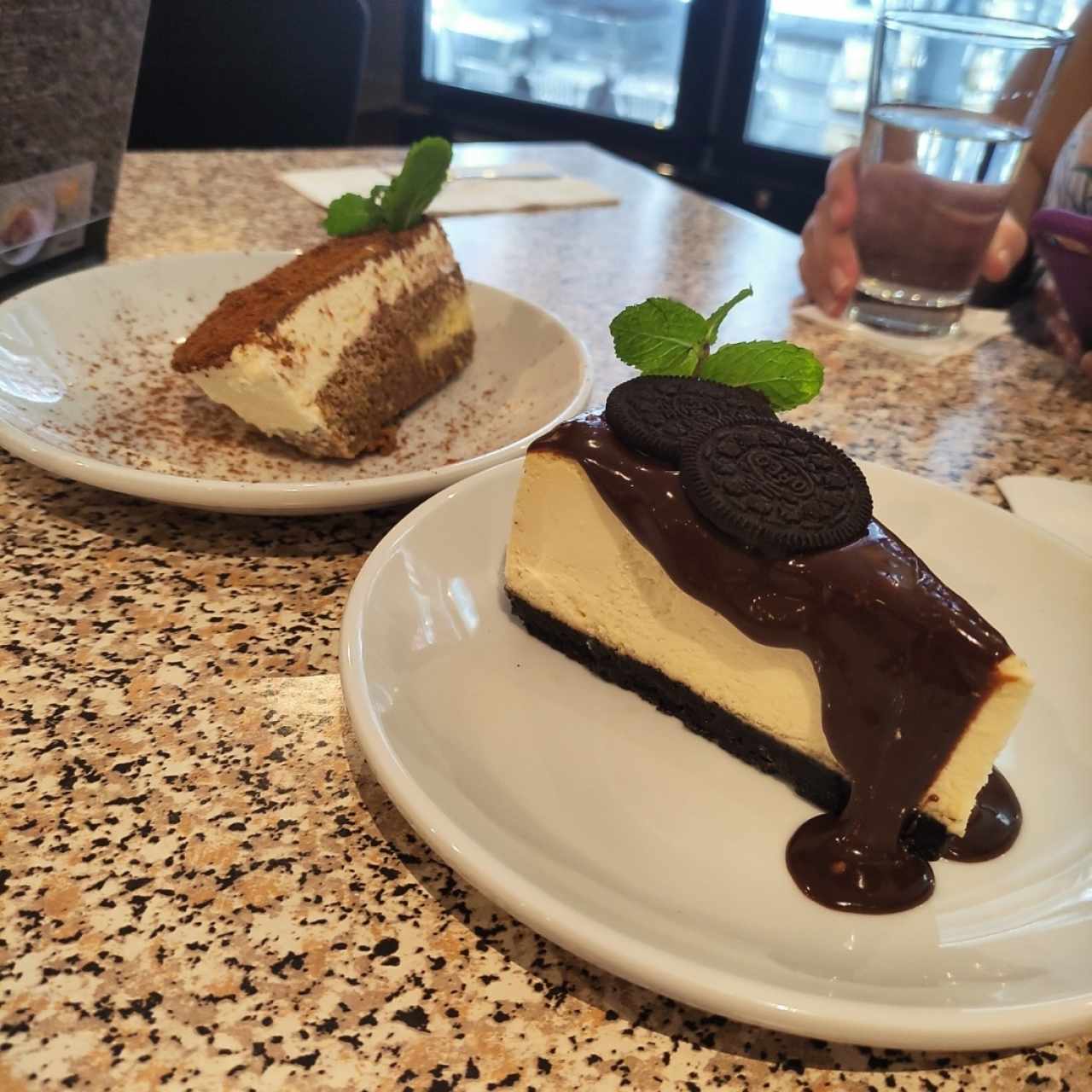 Cheesecake de oreo y Nutella, Tiramisú Clasico