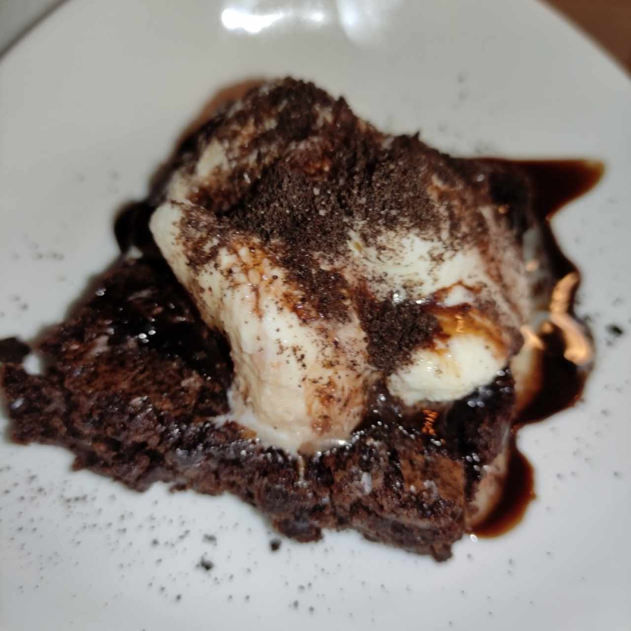 brownie con helado