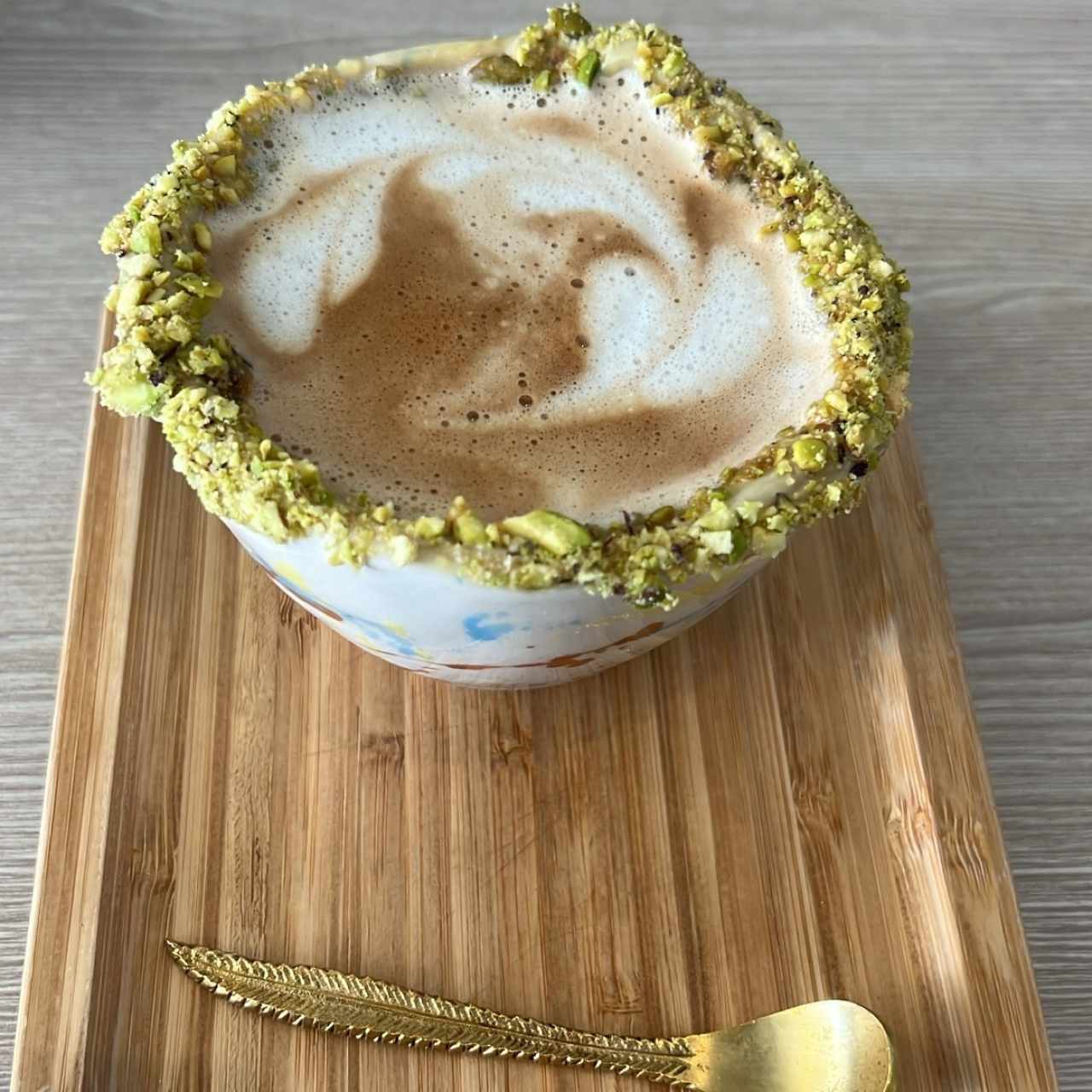 Capuccino de pistacho