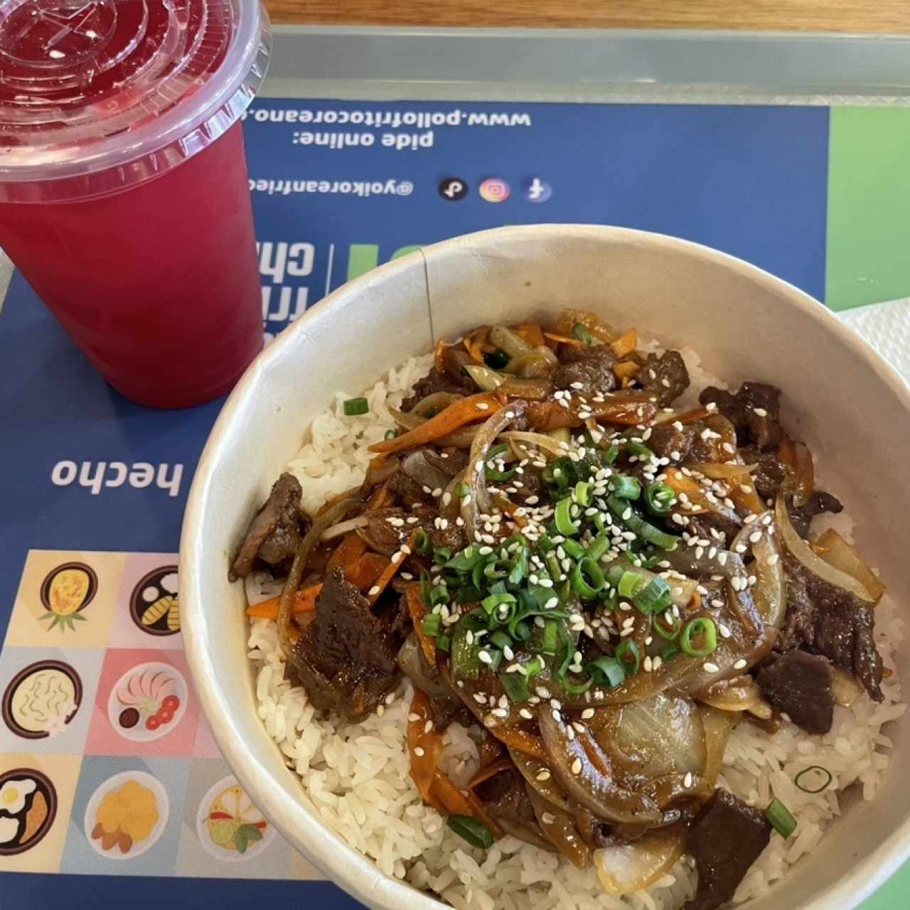 Bulgogi con jugo de remolcha y zanahoria 