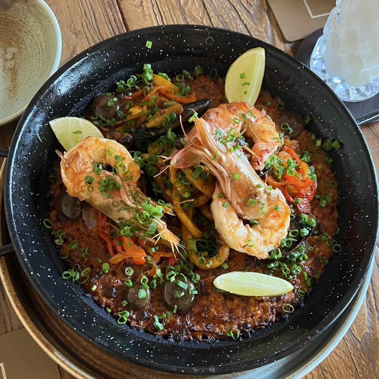 Paella con mariscos