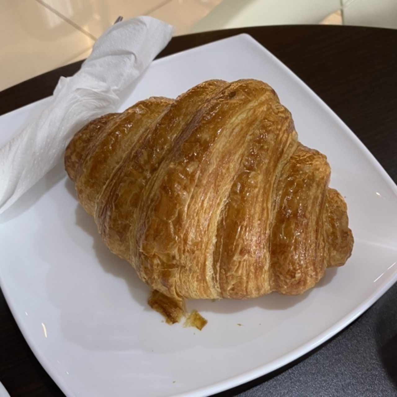 Croissant con Bacon y Queso