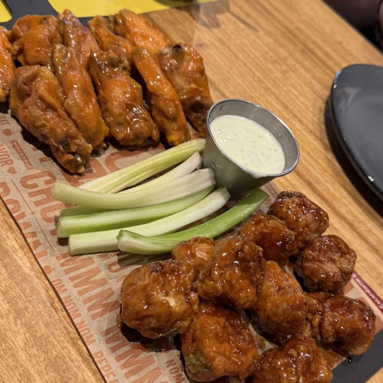 Alitas - Boneless y Wings