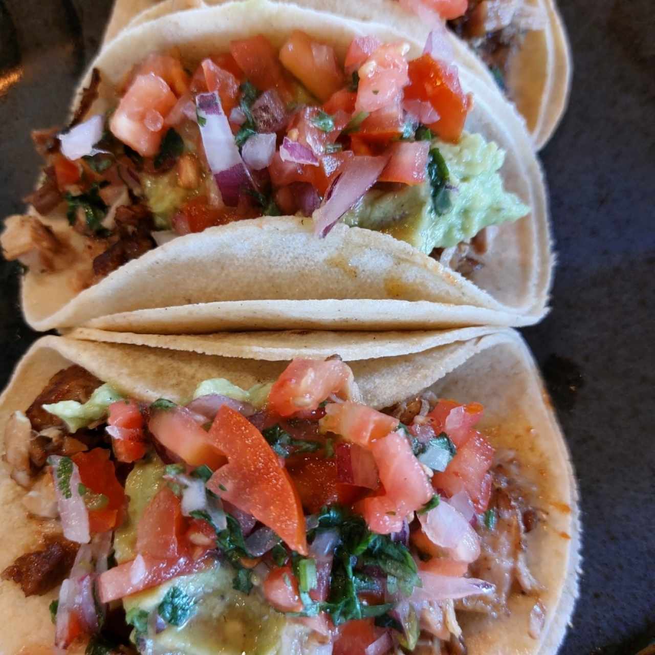 Tacos ahogados de pollo o carnitas