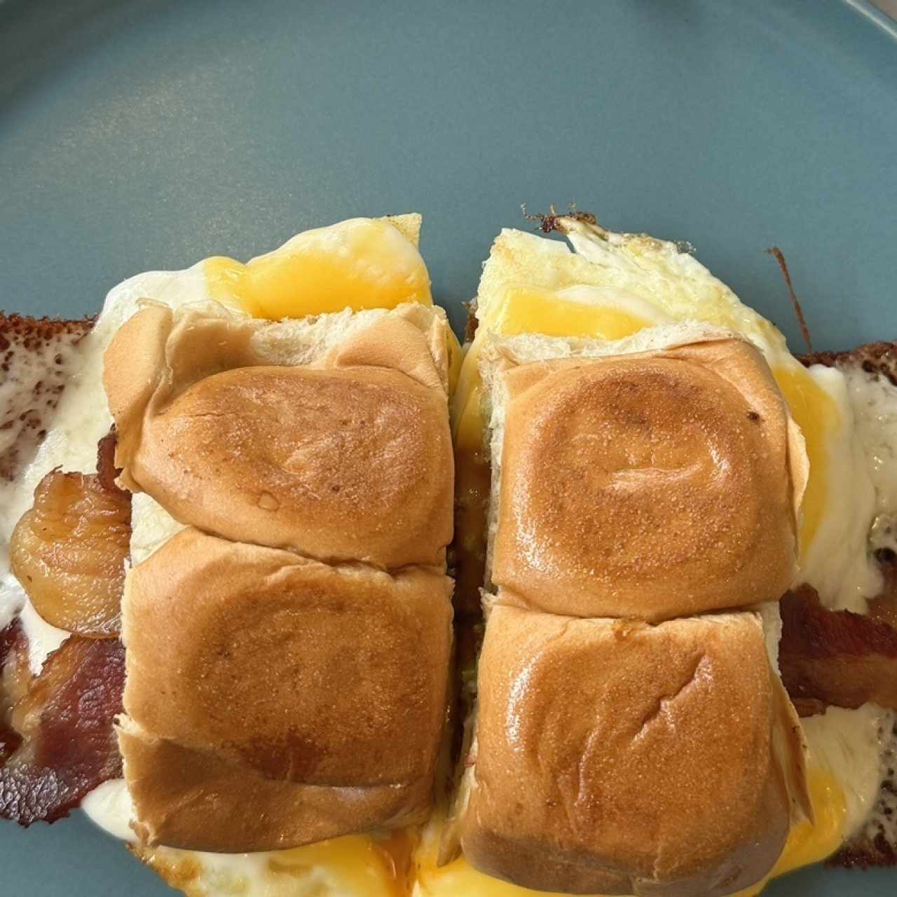 BREAKFAST SANDWICHES - BREAKFAST SANDWICH