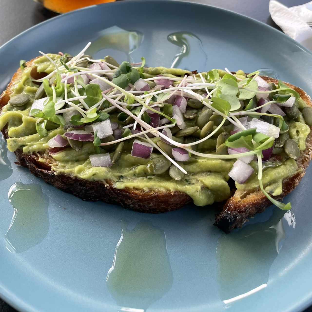 DESAYUNO - AVOCADO TOAST