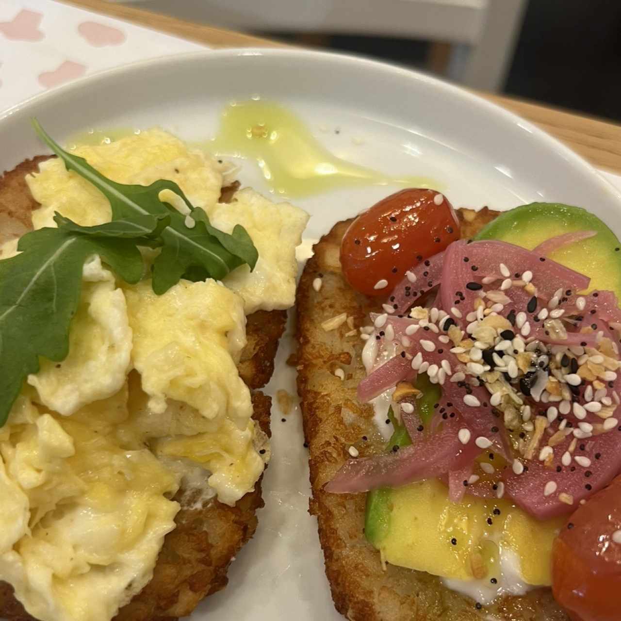 BREAKFAST CLUB - Vegan avocado toast