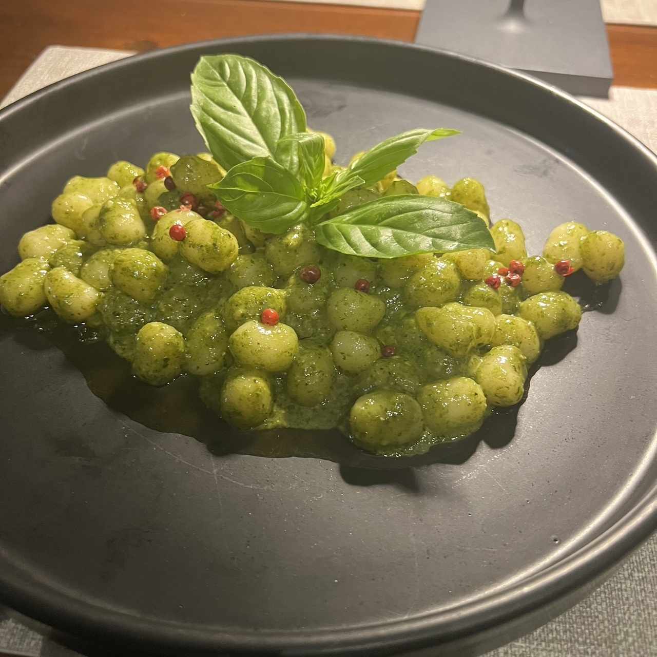 Gnocchi al pesto 