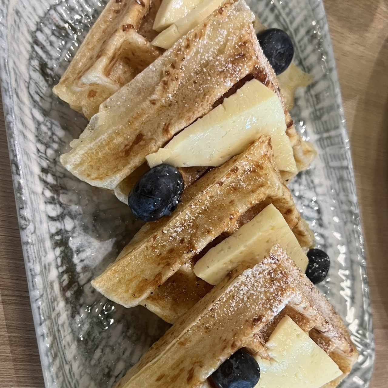 Desayunos - Waffles de Yuca