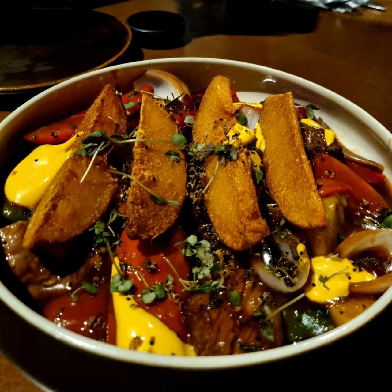 Lomo saltado