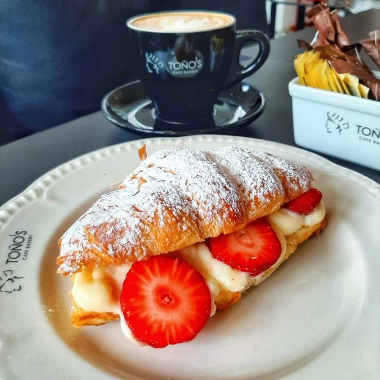 Strawberries & cream Croissant