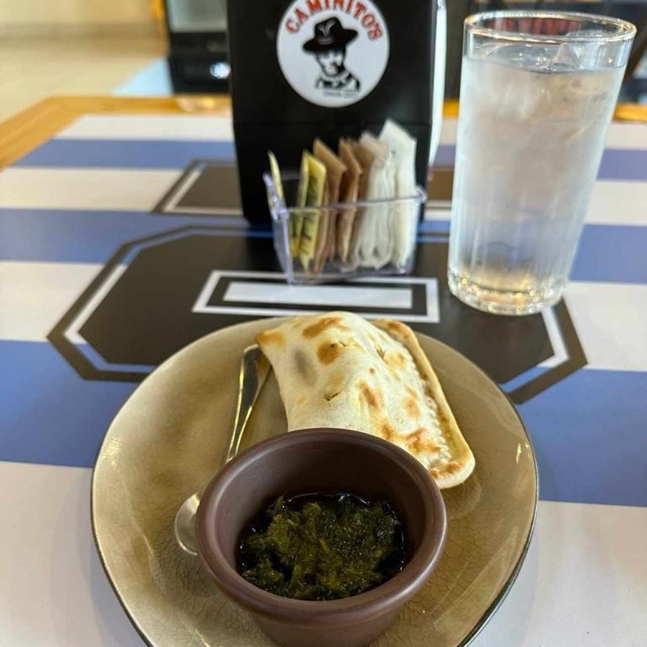 Enchilada con Salsa Chimichurri