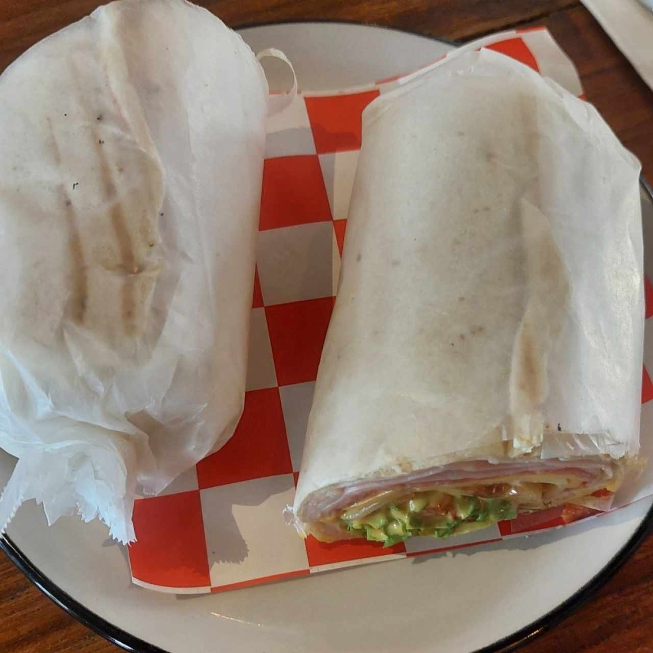 Wraps - Caliente - Tomato Super Club