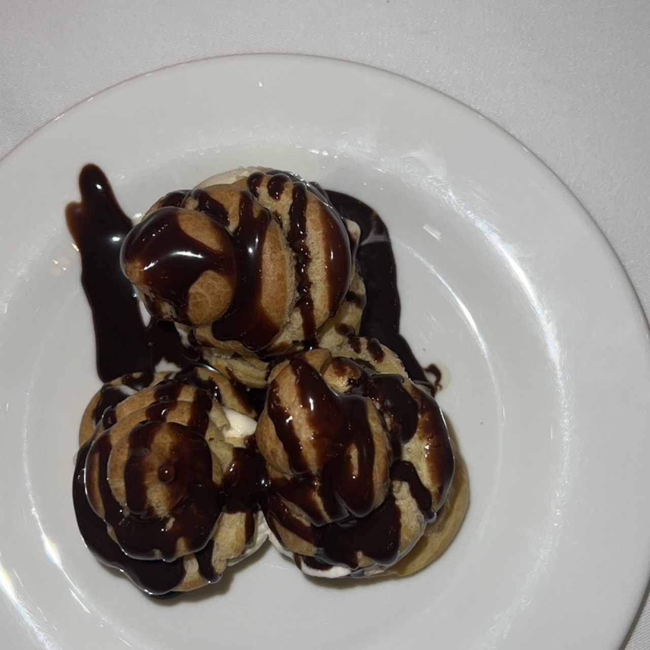 PROFITEROLES