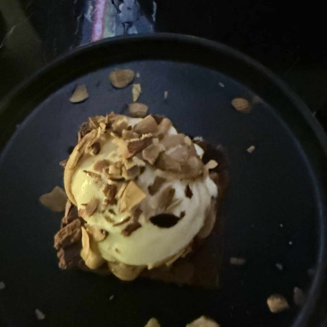Brownie con helado