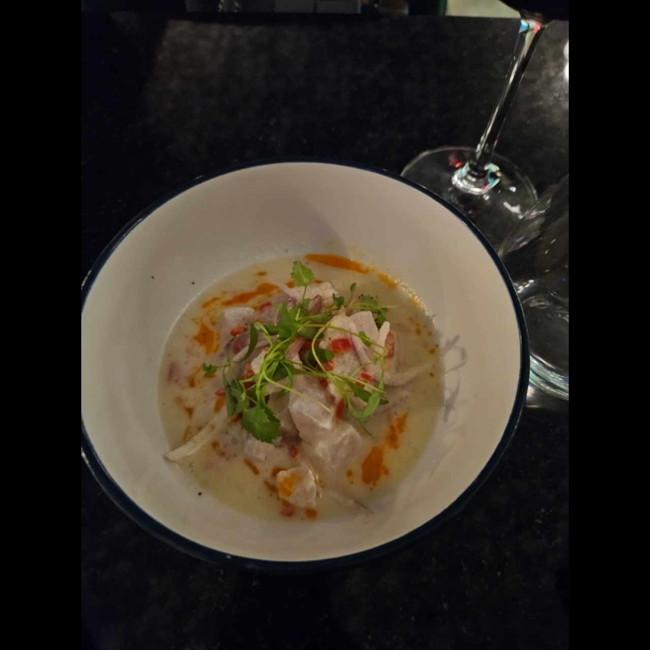 ceviche en leche de maracuya