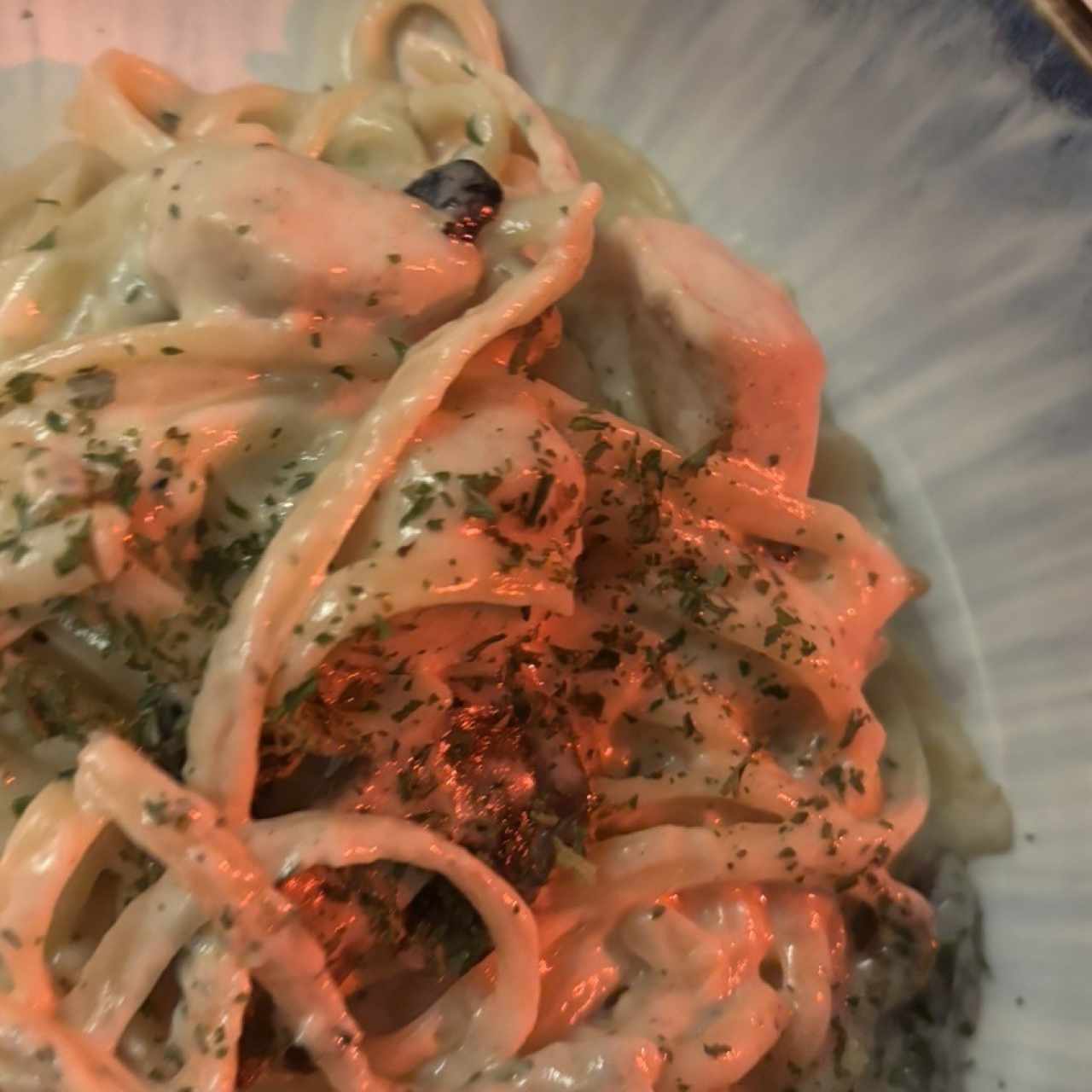 Carbonara con hongos