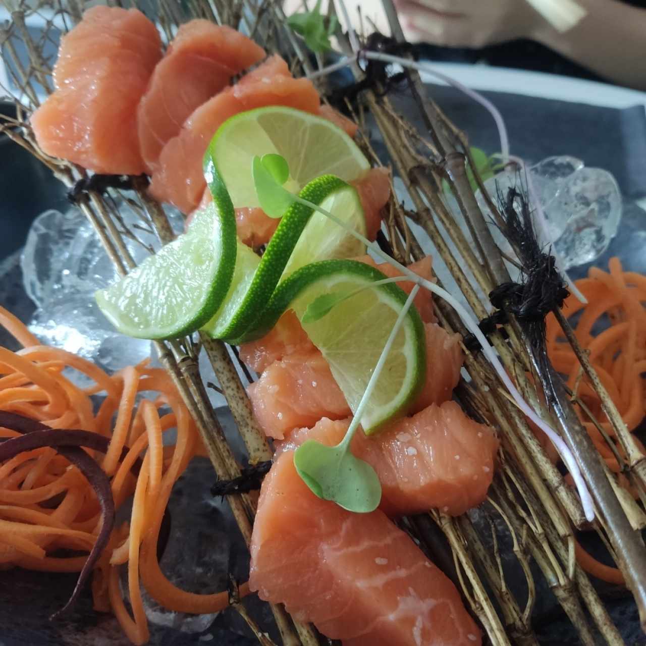 Plato de sashimi: Salmón 