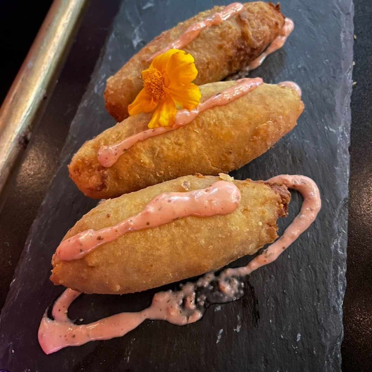 Caramiñolas Rellenas de Pulpo (3 und)