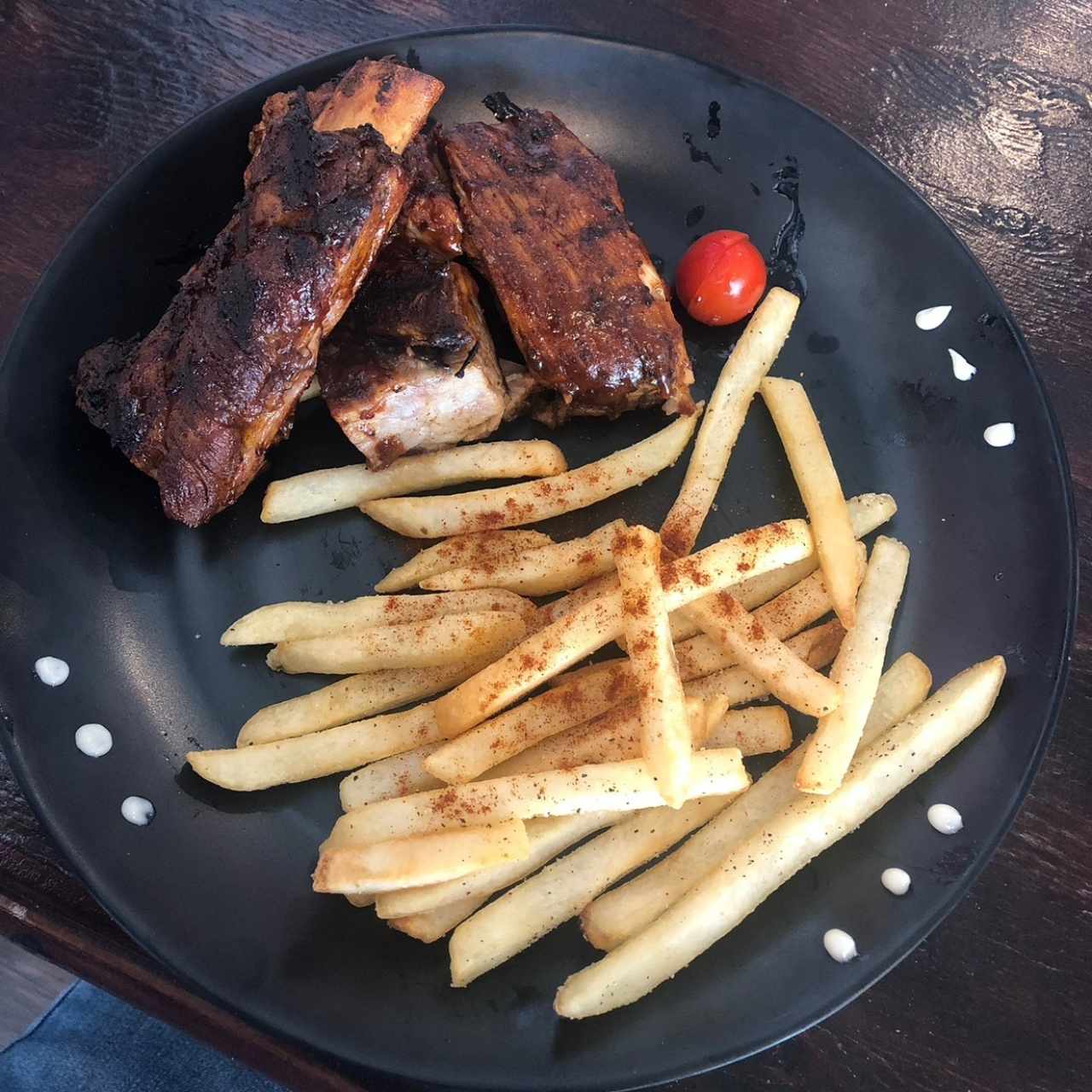 Ribs & fries