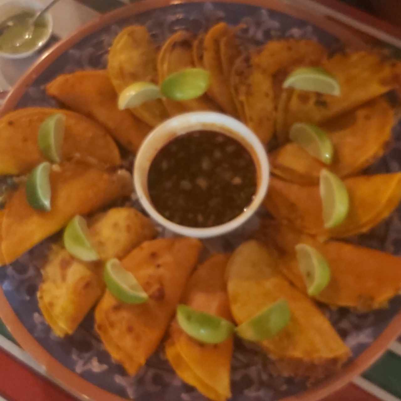 tacos de quesobirria