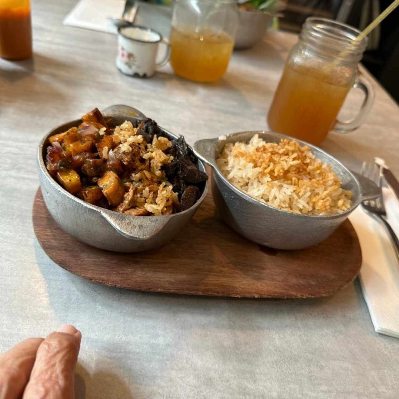 Ropa Vieja y concolon 