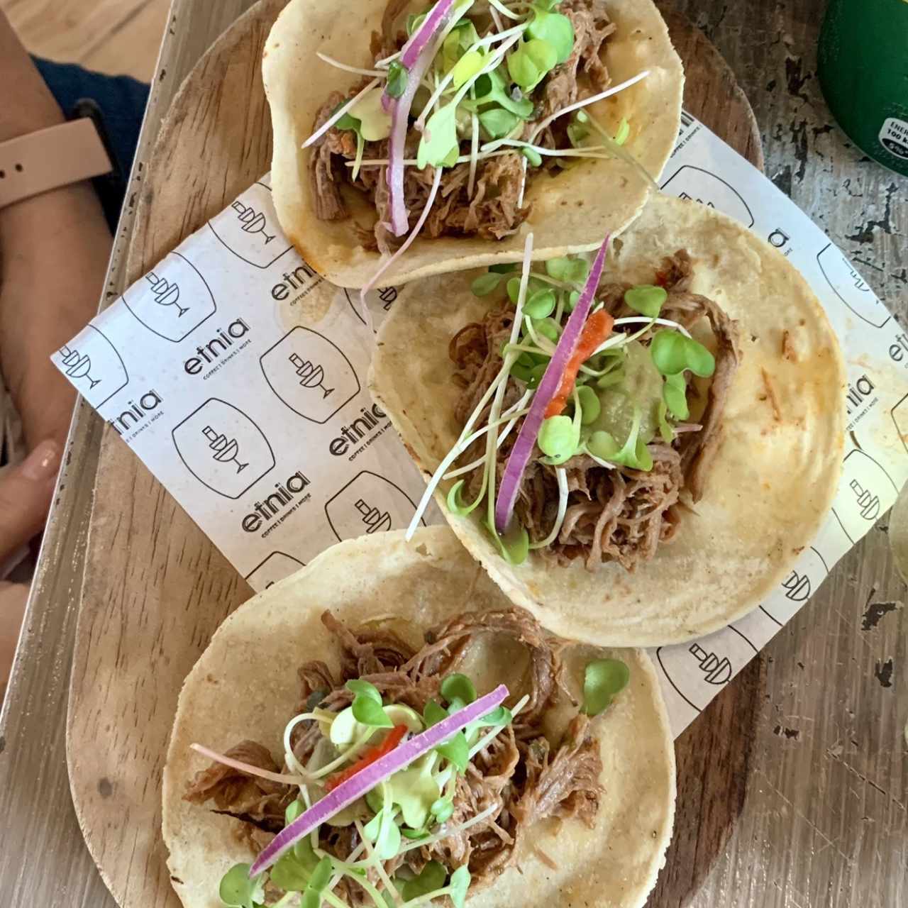 Tacos de ropa vieja