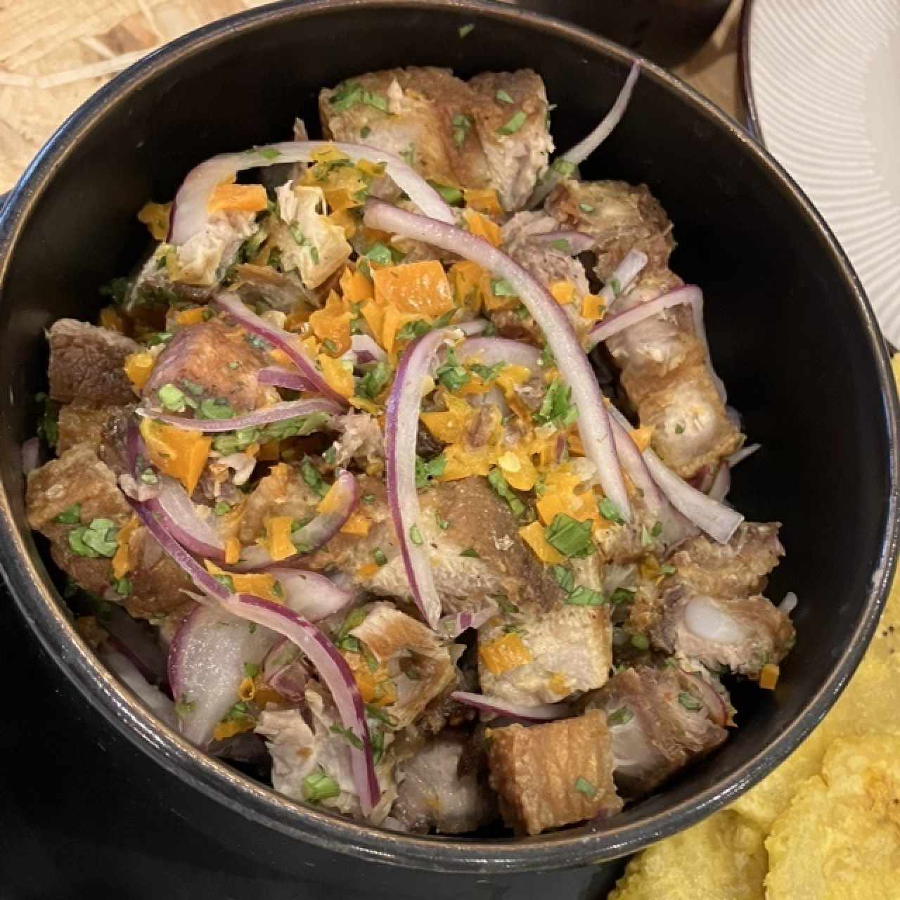 Ceviche de chicharrón 