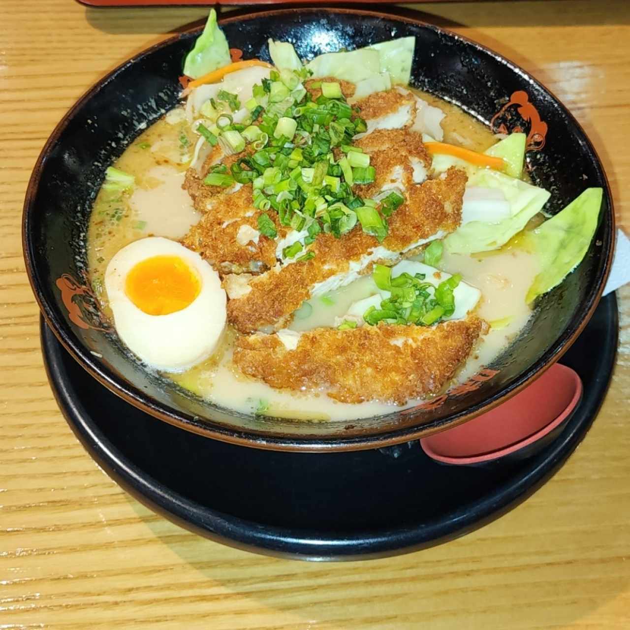 Ramen de pollo apanado