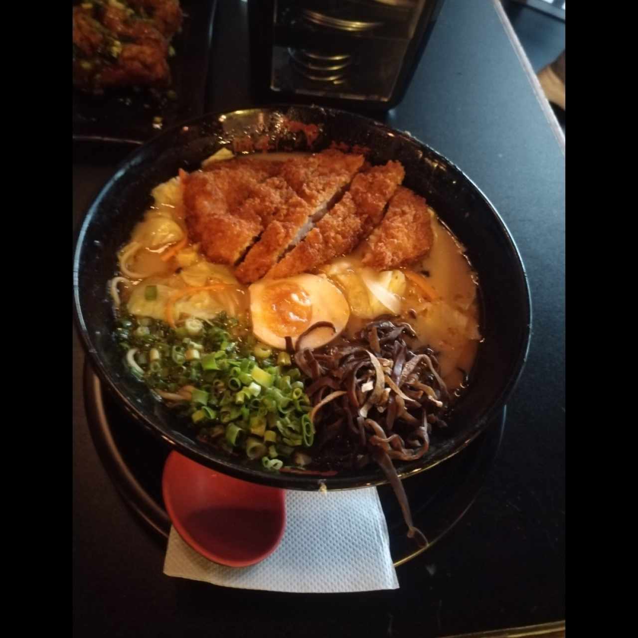 FIDEOS - TONKATSU RAMEN